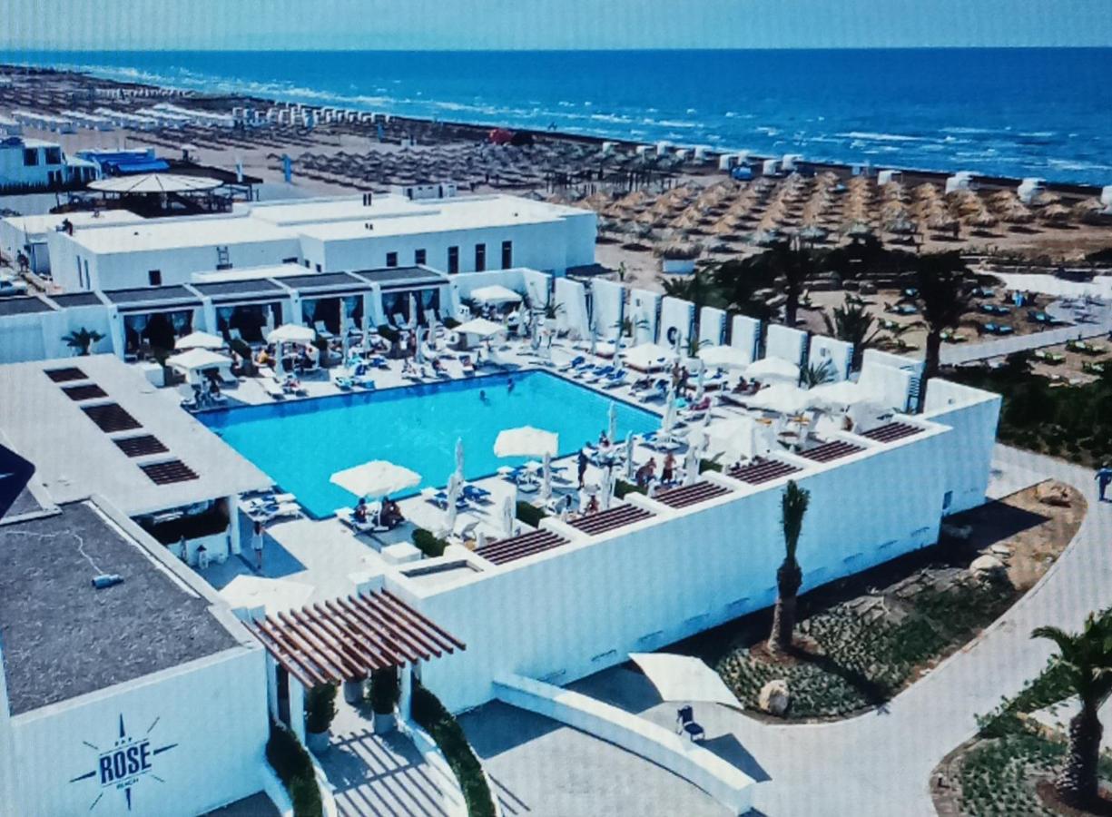 Hotel Sea Breeze Nardaran Exteriér fotografie